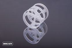 Prstene Palla vyrobené z plastu